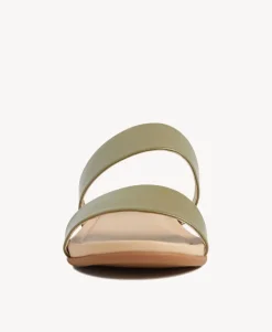Savi Sandal