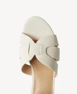 Selwyn Sandal