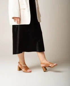 Shae Wide Sandal