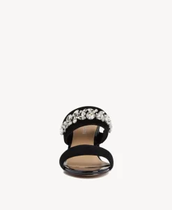 Stormy Sandal