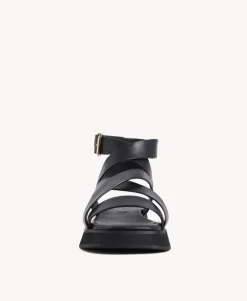 Teri Sandal