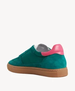 Tracker Sneaker
