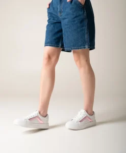 Voyage Sneaker